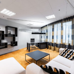 Äripind - 263,7 m²